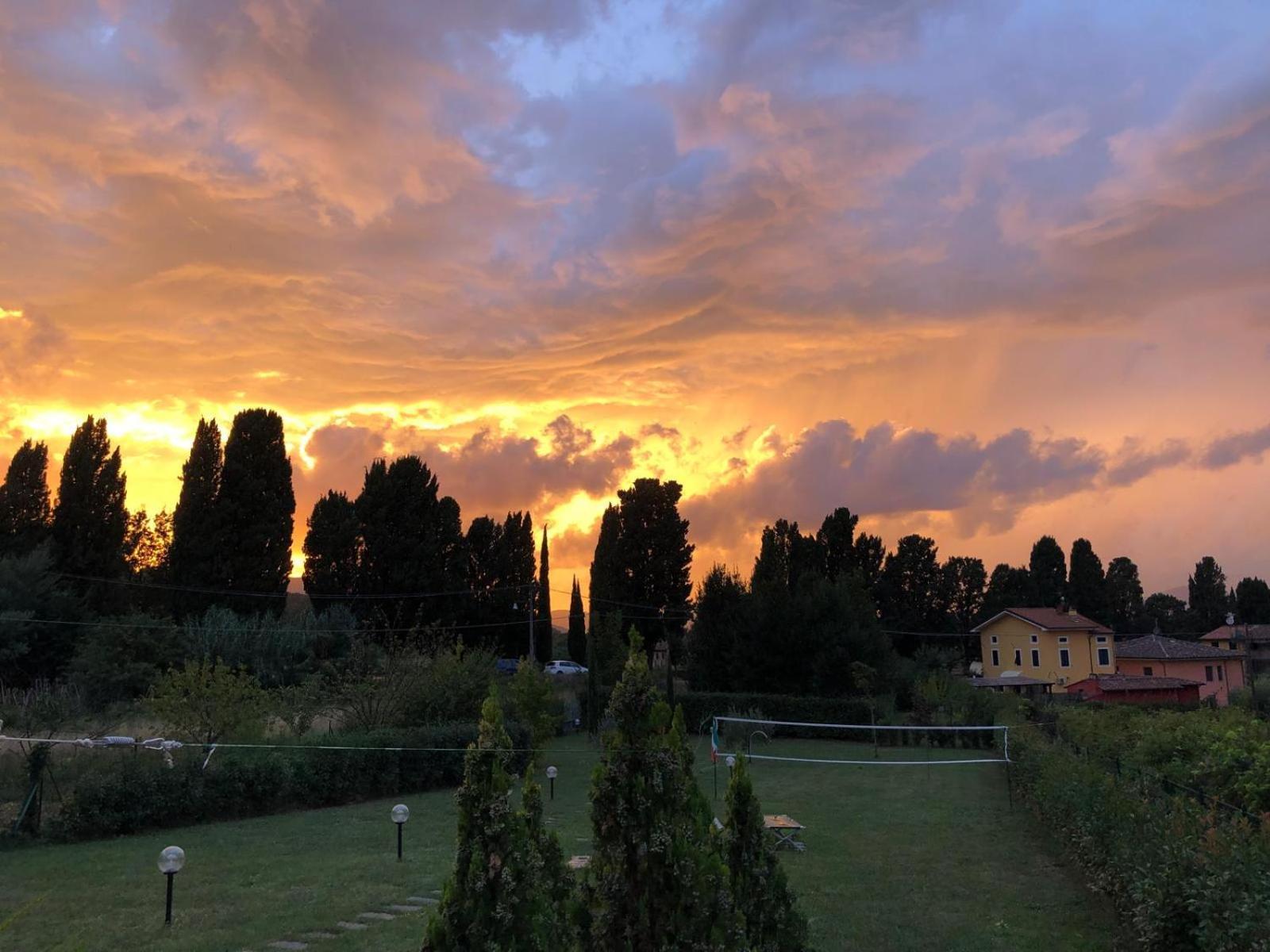 Intero Alloggio Campagna Lucca カパンノリ エクステリア 写真